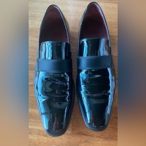 Hugo Boss black dress shoes, size 11